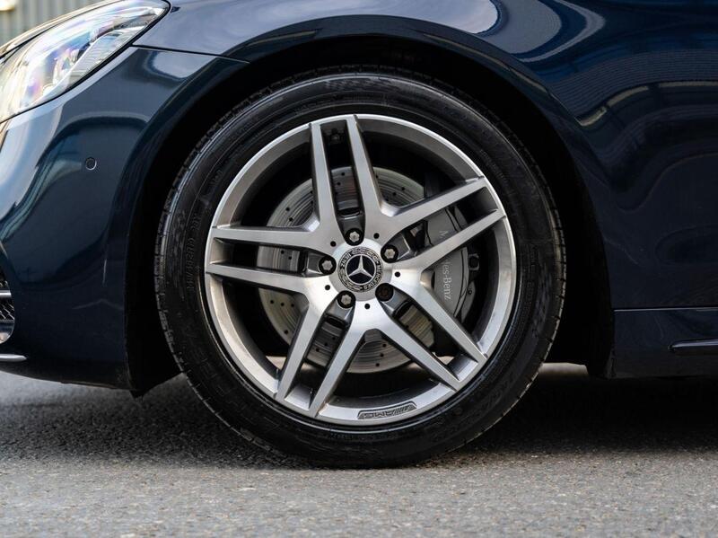 Mercedes-Benz S Class view 58
