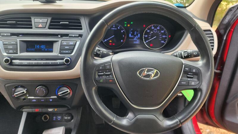 2015 Hyundai i20 — photo 26