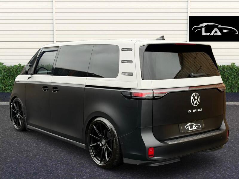 Volkswagen Id. Buzz view 5