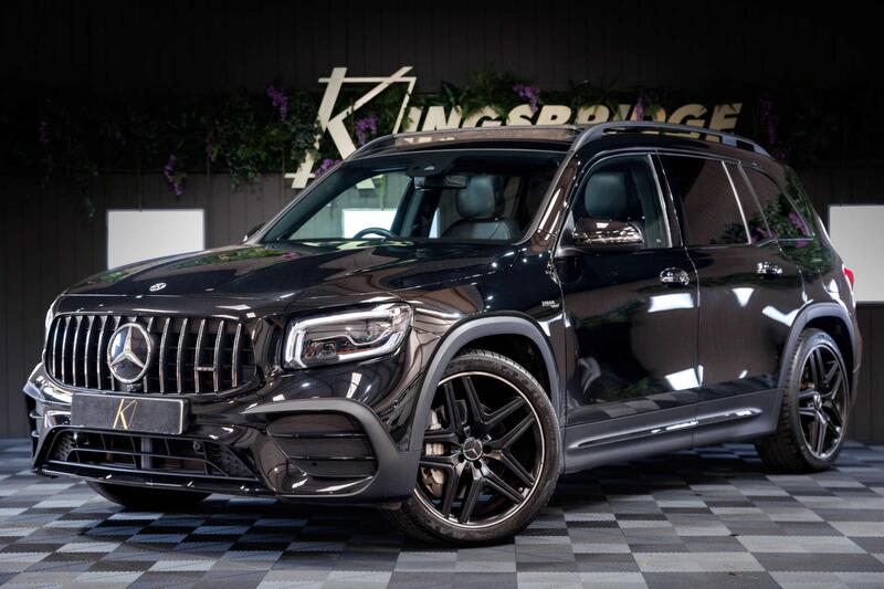 Mercedes-Benz Mercedes-Benz GLB main image