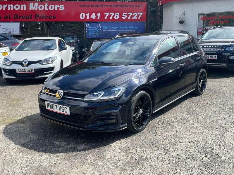 Volkswagen Golf view 2