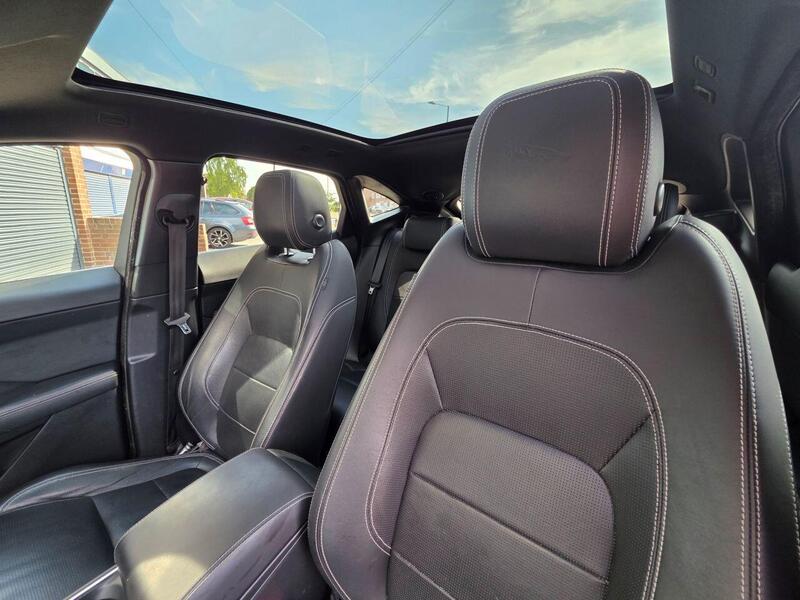 Jaguar E-Pace view 7