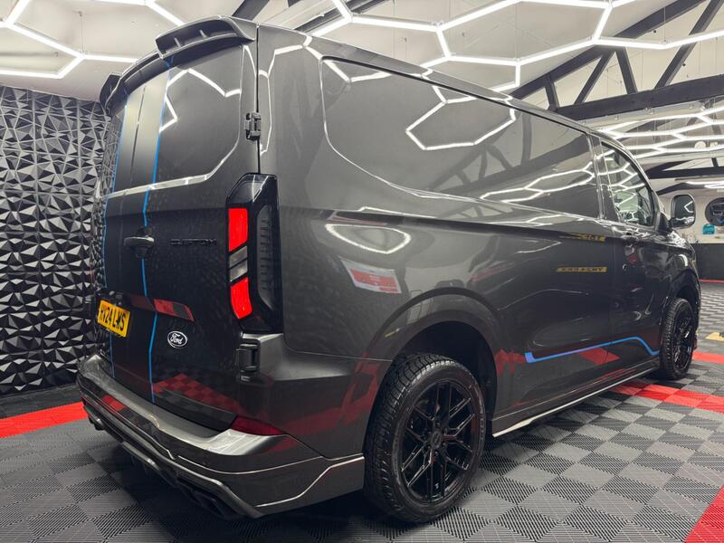2024 Ford Transit Custom - exterior