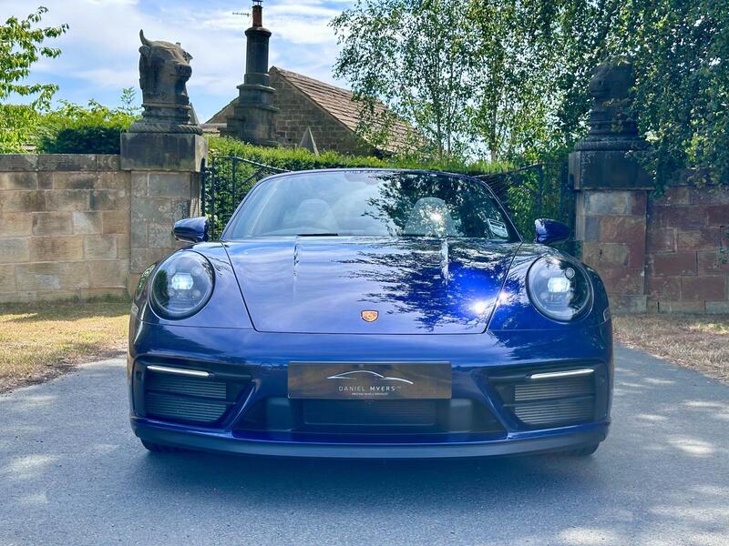 Porsche 911 view 2
