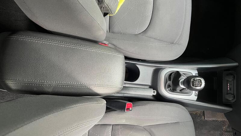 2014 Kia Rio — photo 35