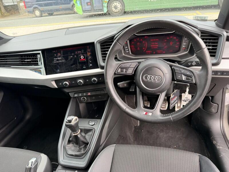Audi A1 view 4