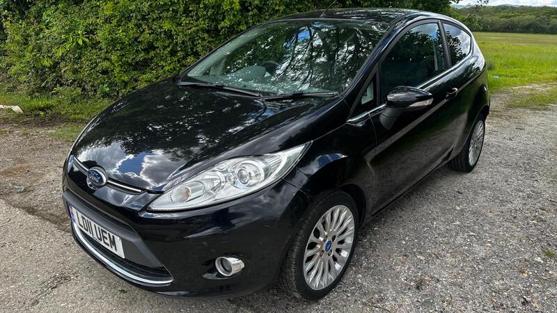 2011 Ford Fiesta — photo 3