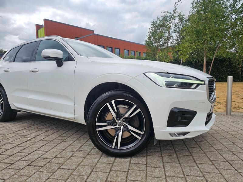 Volvo XC60 view 5