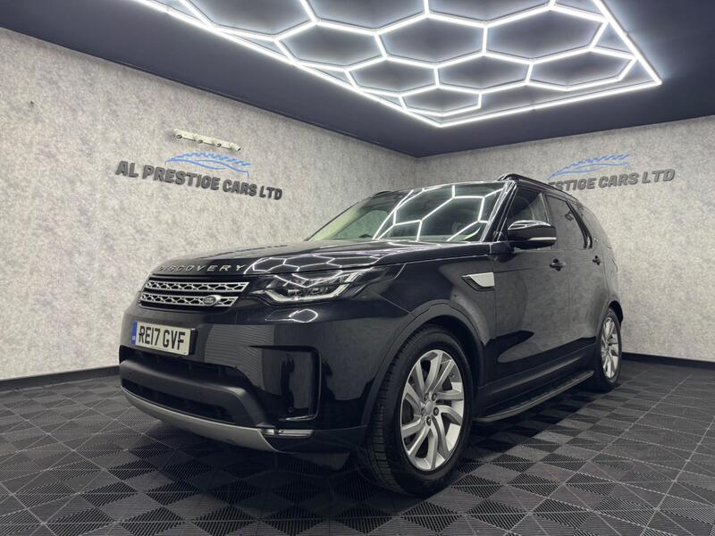 2017 Land Rover Discovery in Black for sale