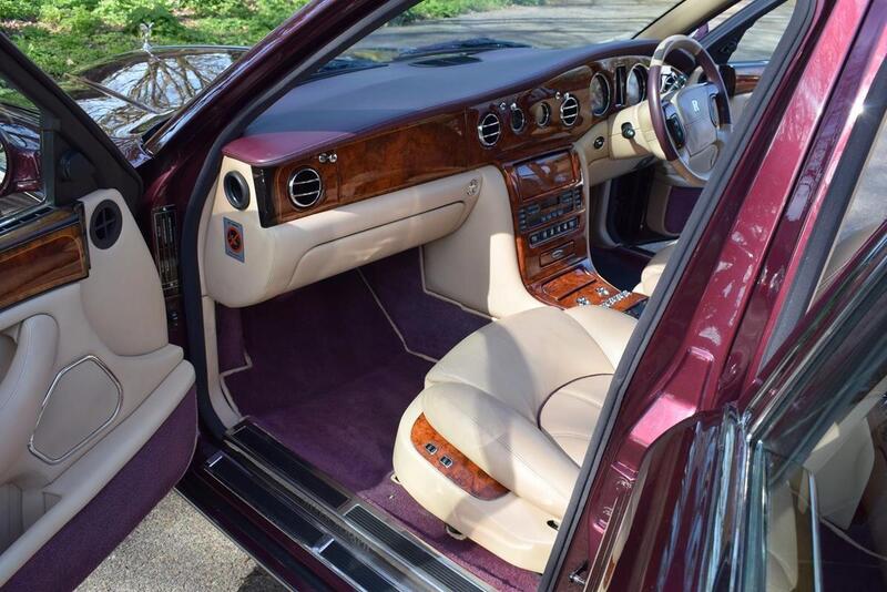 Rolls-Royce Silver Seraph view 4