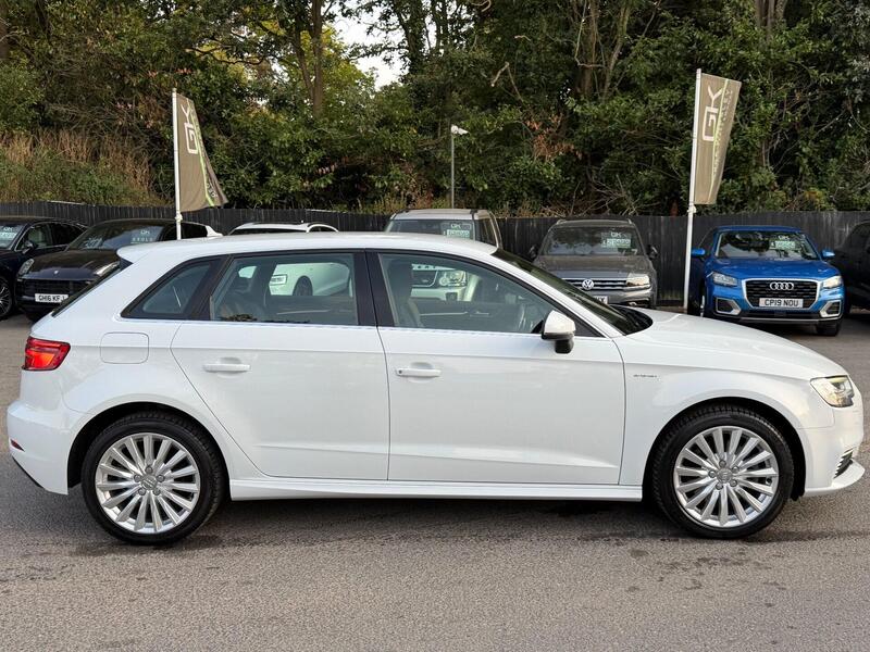 Audi A3 view 5