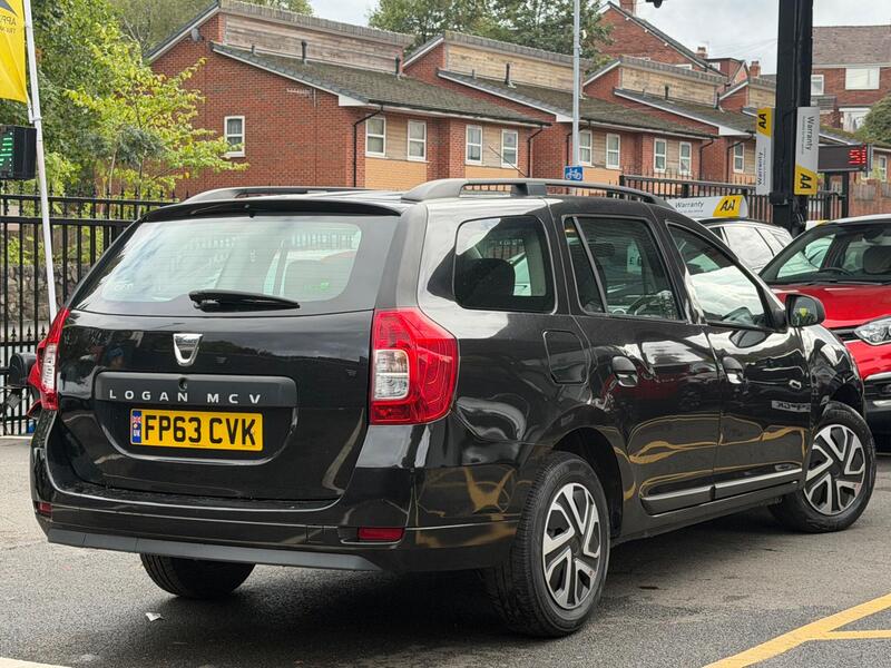Dacia Logan MCV view 2