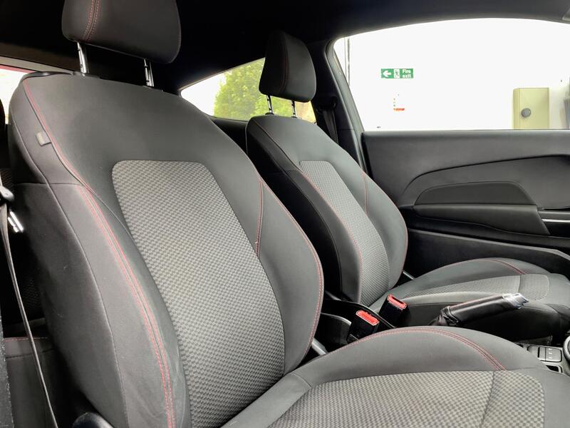 Ford Fiesta view 6