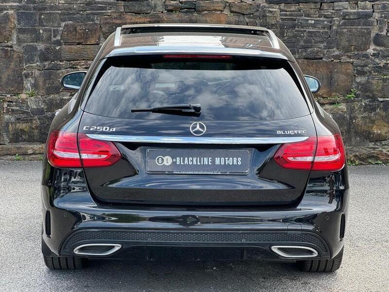 Mercedes-Benz C Class view 7
