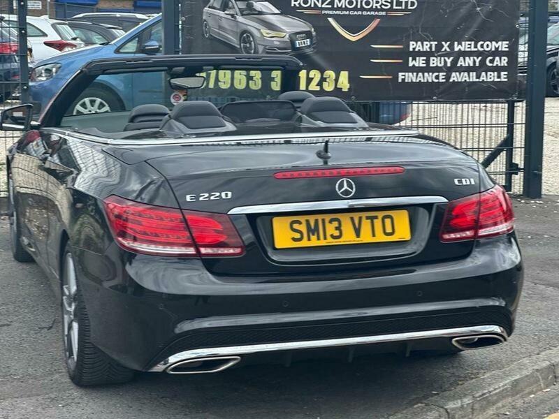 Mercedes-Benz E Class view 49