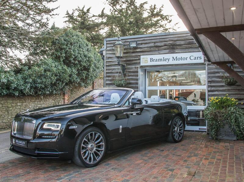 Rolls-Royce Dawn main image