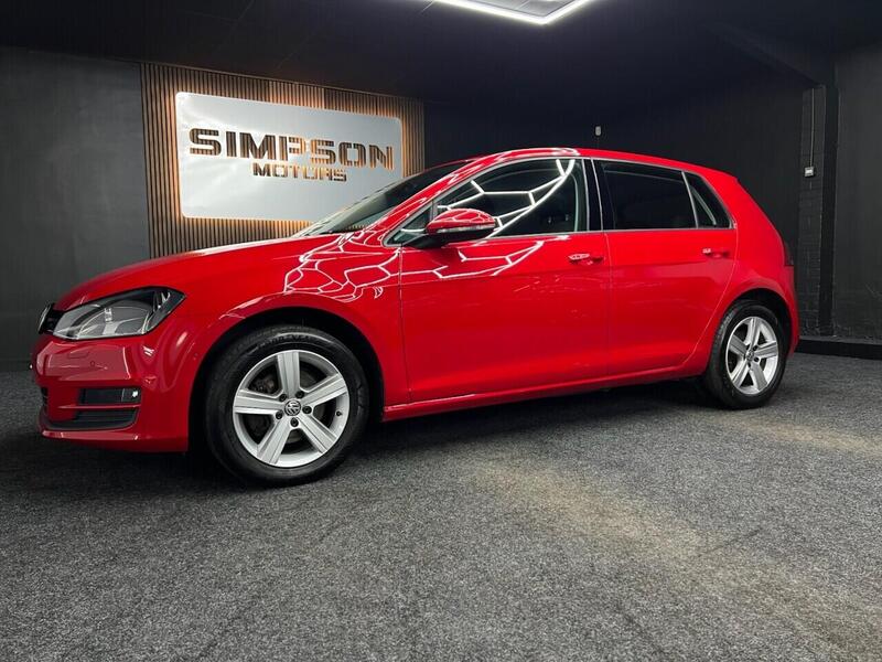 Volkswagen Golf view 3