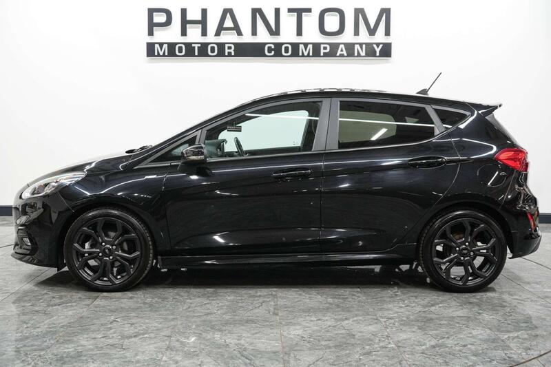 Ford Fiesta view 3