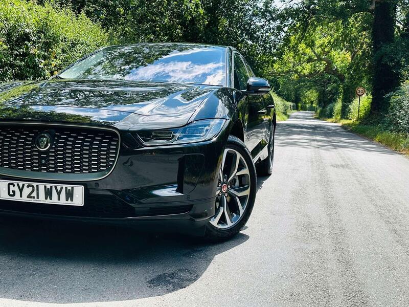 Jaguar I-Pace view 4