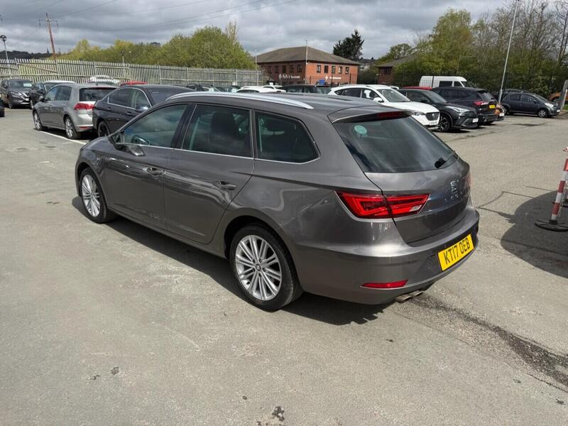 Seat Leon SEAT Leon view 4