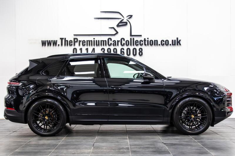 Porsche Cayenne view 5