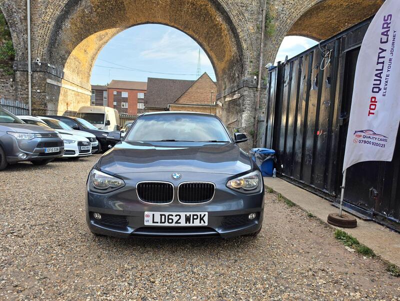 BMW 1 Series 1.6 116i SE Auto Euro 5 (s/s) 5dr view 2