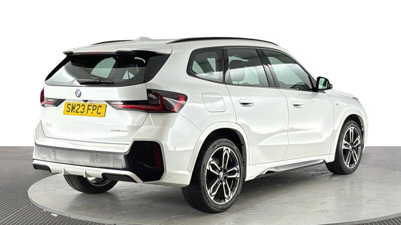 BMW X1 view 4