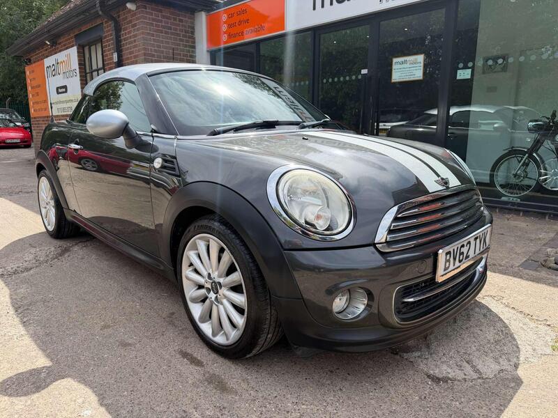 Mini Cooper view 6
