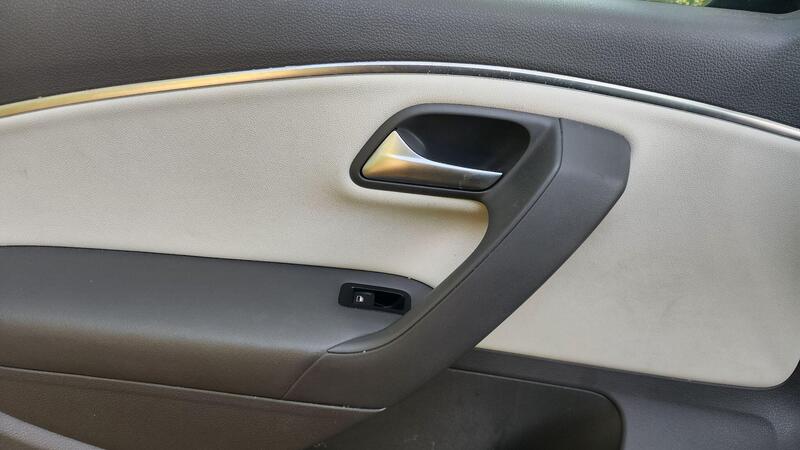 2017 Volkswagen Polo — photo 44