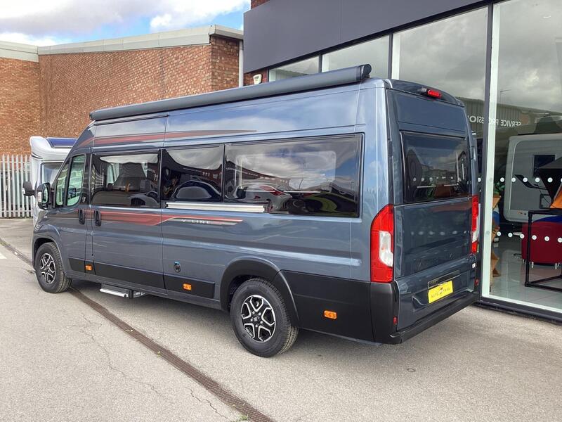 Auto-Trail V-Line 636 Sport — image 2