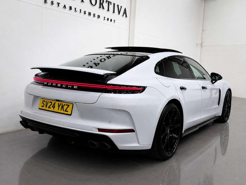 Porsche Panamera view 4