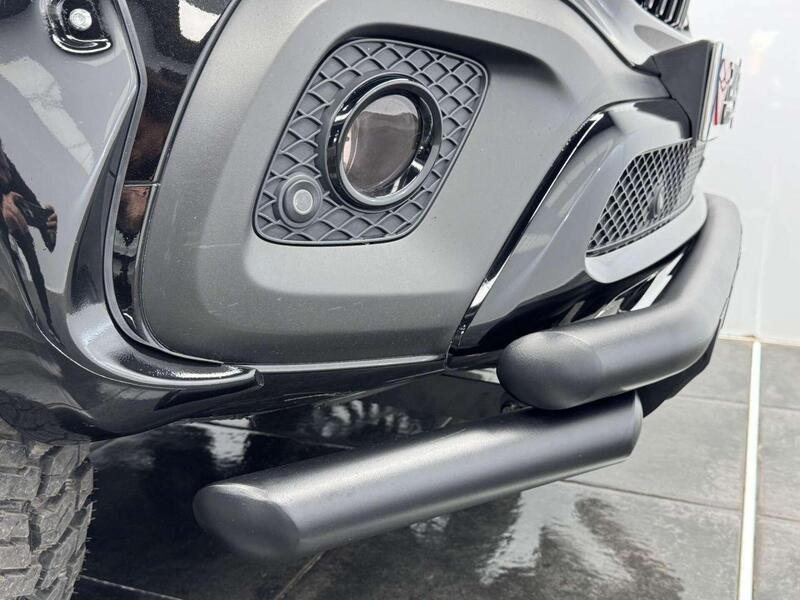 Mercedes-Benz X-Class view 10