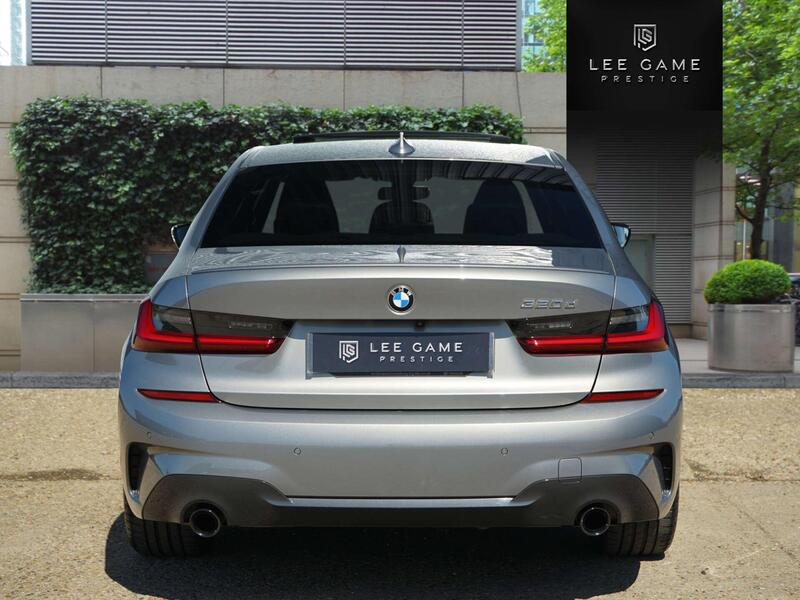 BMW 3 Series view 6
