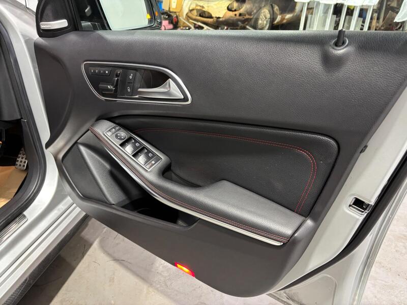 80b7813de37a46beb5a6e87e0e18d6a6