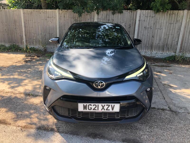 Toyota C-HR view 5