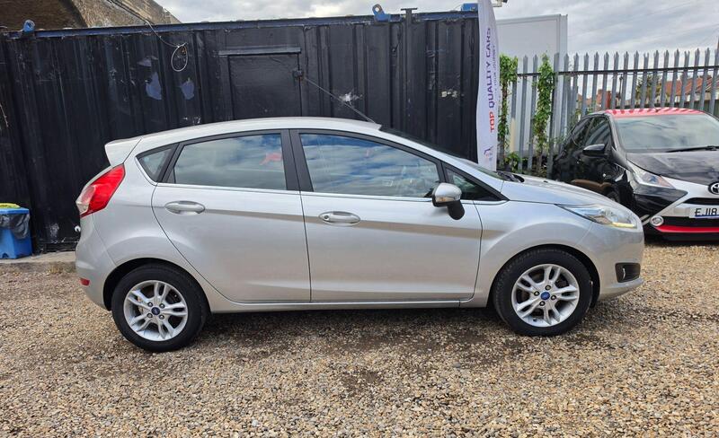 Ford Fiesta 1.25 Zetec Euro 6 5dr thumbnail 6