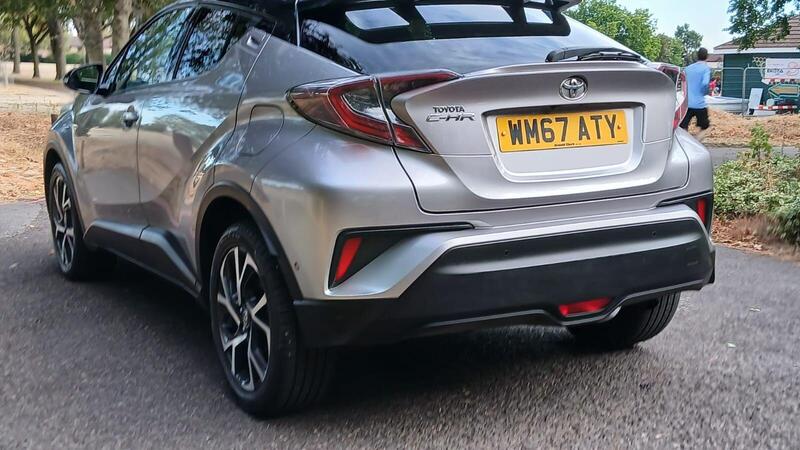 Toyota C-HR view 5