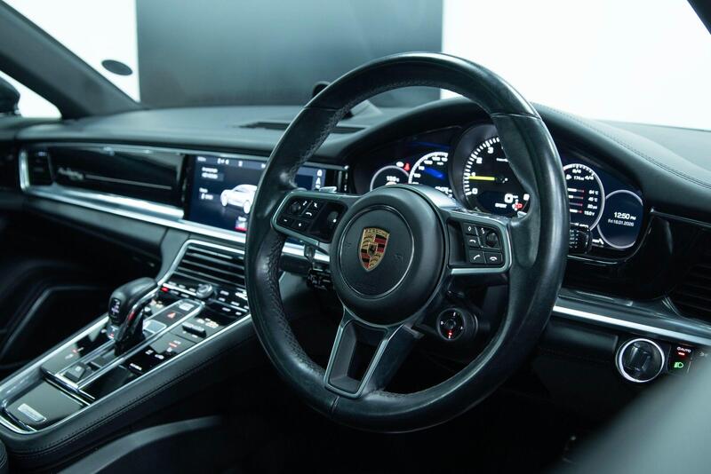 Porsche Panamera view 3