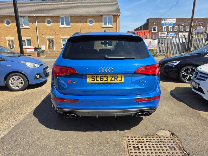 Audi Audi SQ5 view 4