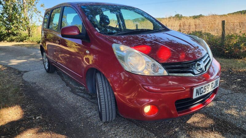 2010 Nissan Note — photo 12