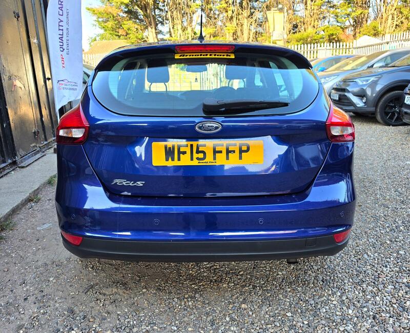 Ford Focus 1.6 Titanium Powershift Euro 6 5dr thumbnail 8