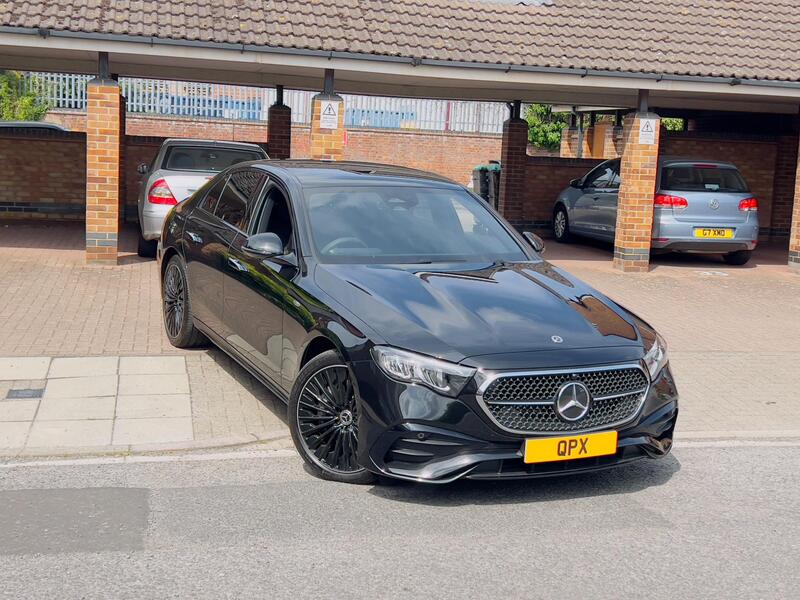 Mercedes-Benz E Class view 10