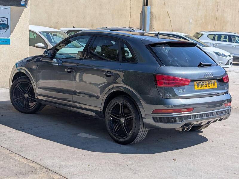 Audi Q3 view 4