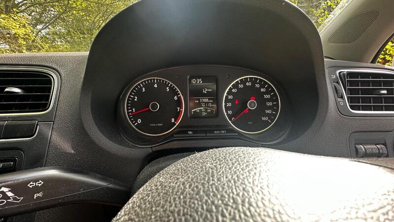 2013 Volkswagen Polo — photo 13