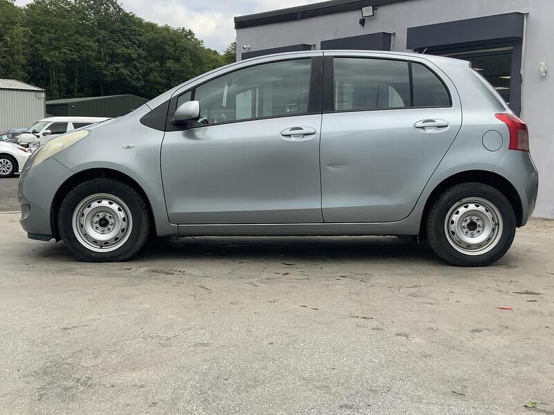 Toyota Yaris view 7