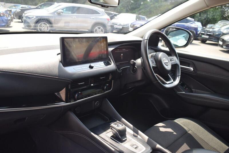 Nissan Qashqai view 2