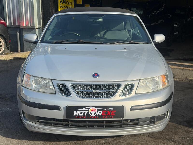 Saab 9-3 view 4