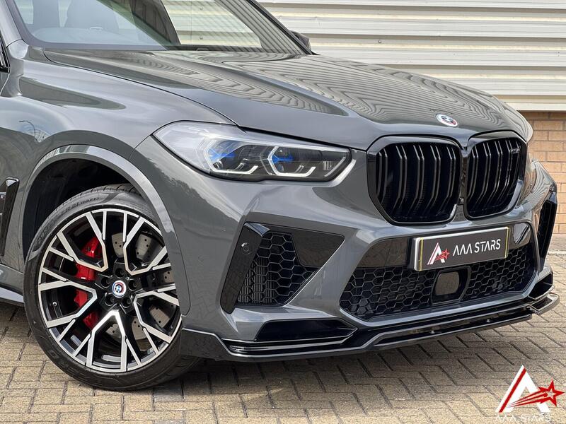 BMW X5 BMW X5 M view 6