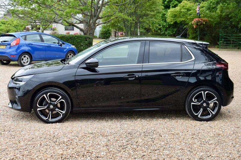 Vauxhall Corsa view 4