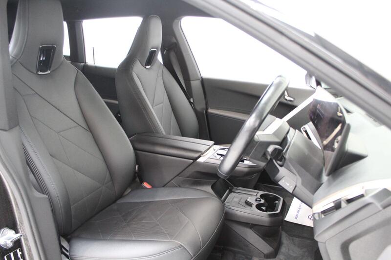 2022 BMW iX in White — image 44 of 88